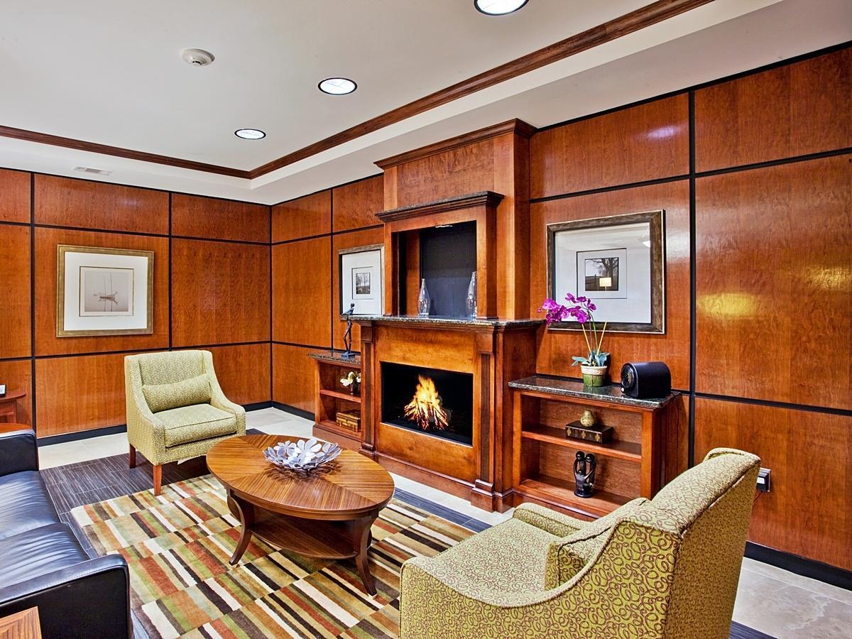 Holiday Inn Express & Suites Macon - I-475 By Ihg Εξωτερικό φωτογραφία