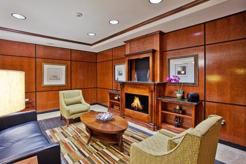 Holiday Inn Express & Suites Macon - I-475 By Ihg Εξωτερικό φωτογραφία